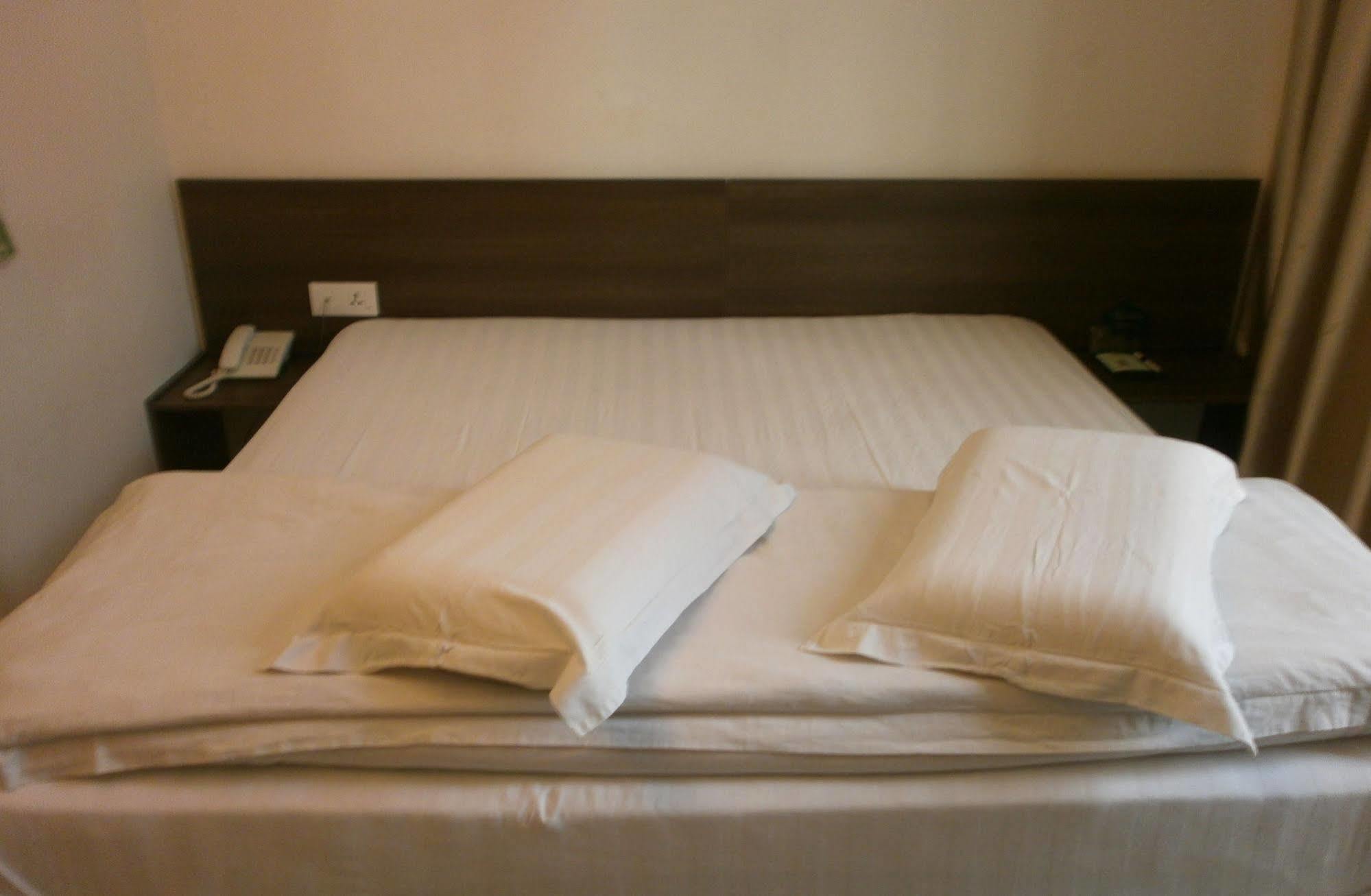 Green Hotel Puchong Kültér fotó